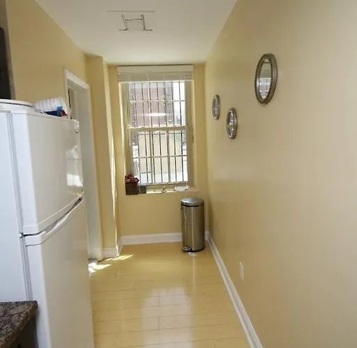 Rittenhouse Square 2Br Apartment
